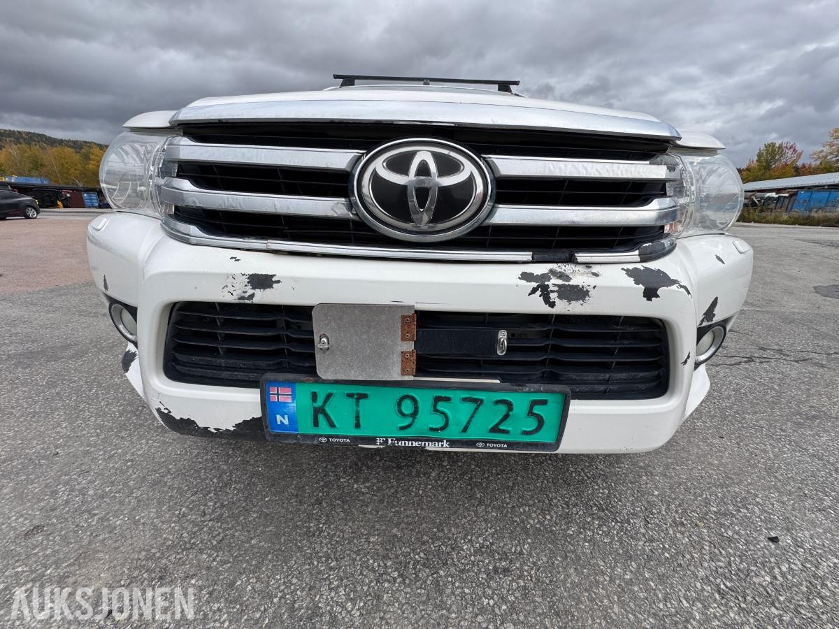 2017 Toyota HiLux 2.4 150hk 4WD dobbelcab / King top / EU-godkjent / 158802km
