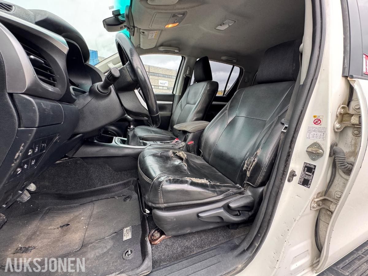 2017 Toyota HiLux 2.4 150hk 4WD dobbelcab / King top / EU-godkjent / 158802km