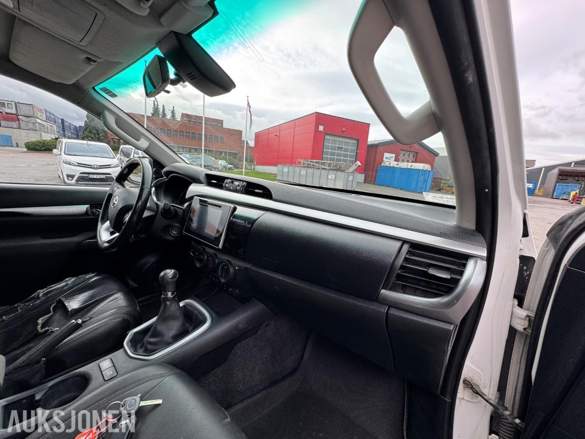 2017 Toyota HiLux 2.4 150hk 4WD dobbelcab / King top / EU-godkjent / 158802km