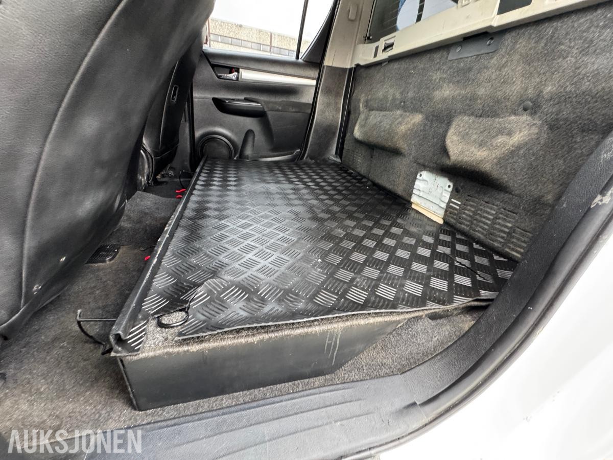 2017 Toyota HiLux 2.4 150hk 4WD dobbelcab / King top / EU-godkjent / 158802km