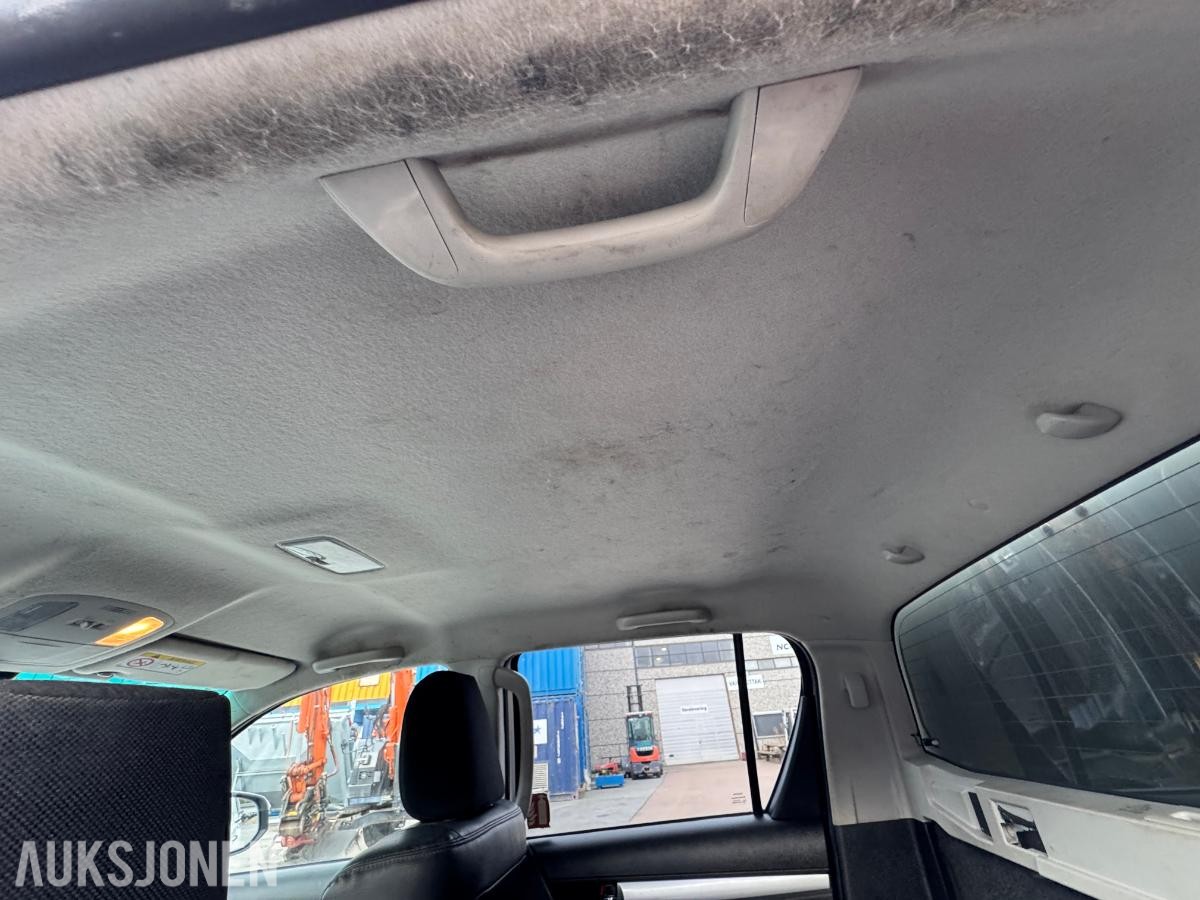 2017 Toyota HiLux 2.4 150hk 4WD dobbelcab / King top / EU-godkjent / 158802km