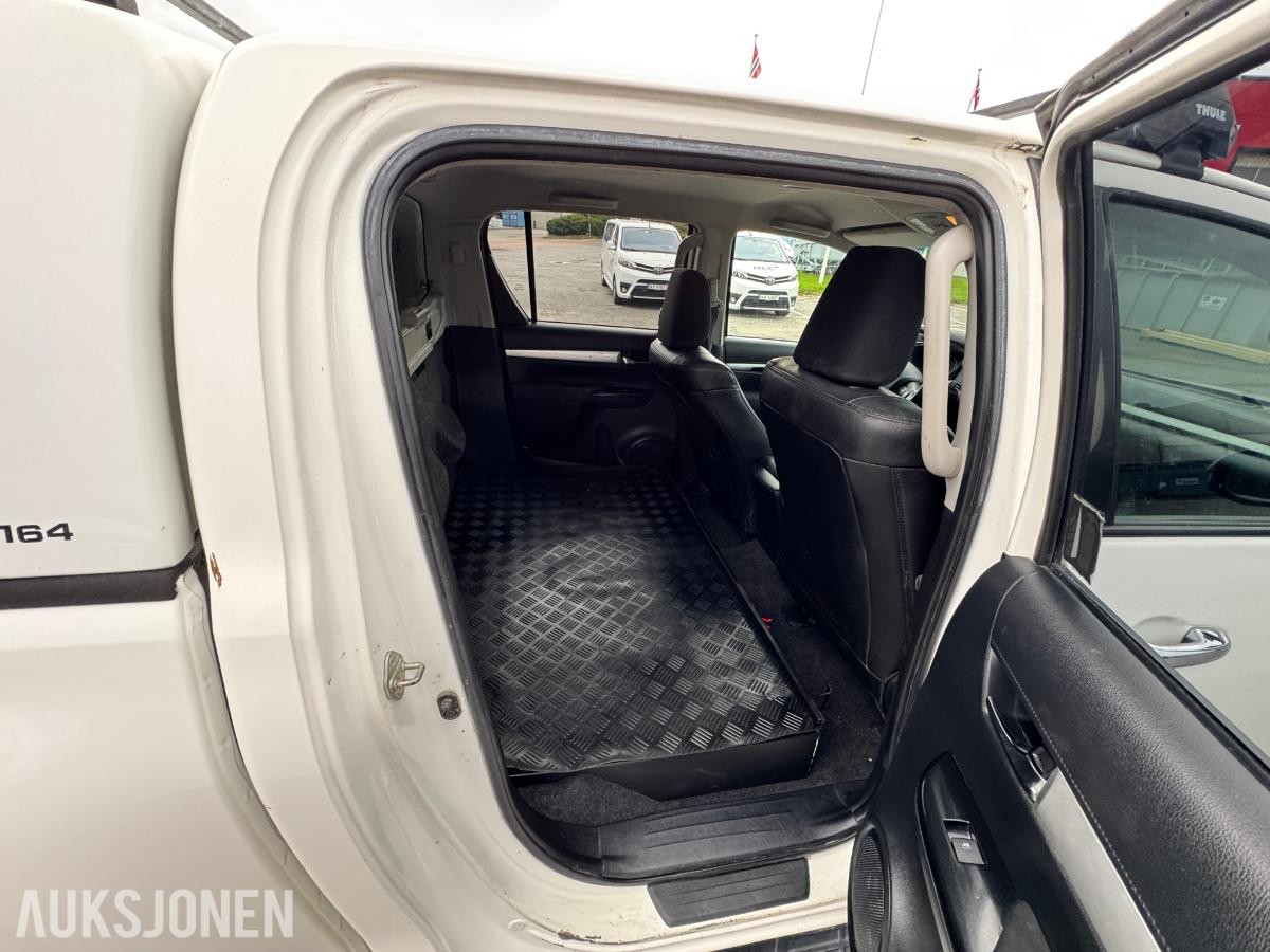 2017 Toyota HiLux 2.4 150hk 4WD dobbelcab / King top / EU-godkjent / 158802km