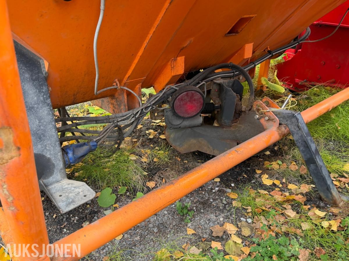 2016 Schmidt Traxos 1,5m3 tallerkenspreder