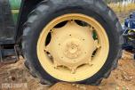 John Deere 2040 Synchron m/laster, pallegaffel, skuffe