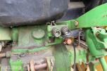 John Deere 2040 Synchron m/laster, pallegaffel, skuffe