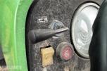 John Deere 2040 Synchron m/laster, pallegaffel, skuffe
