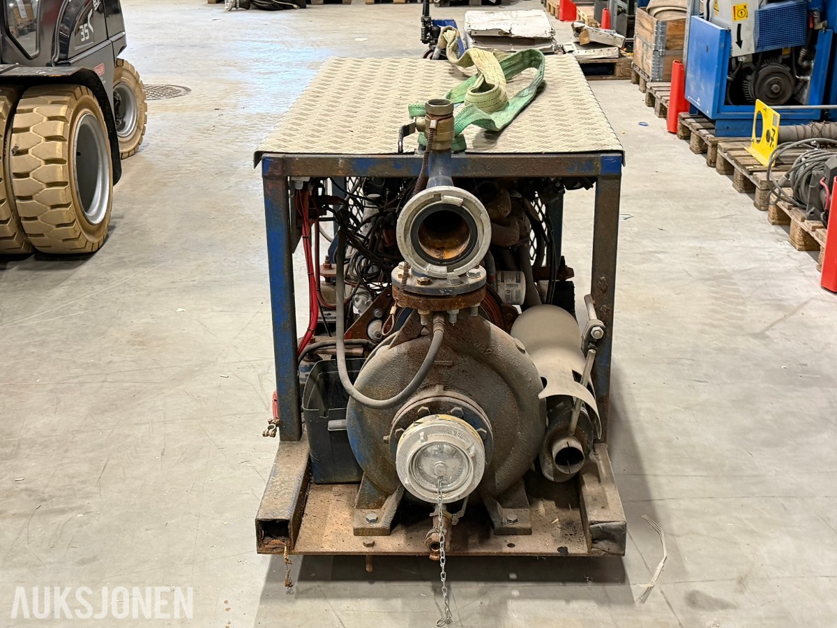 Volvo B30 med Ideal RNI 80/32 pumpe