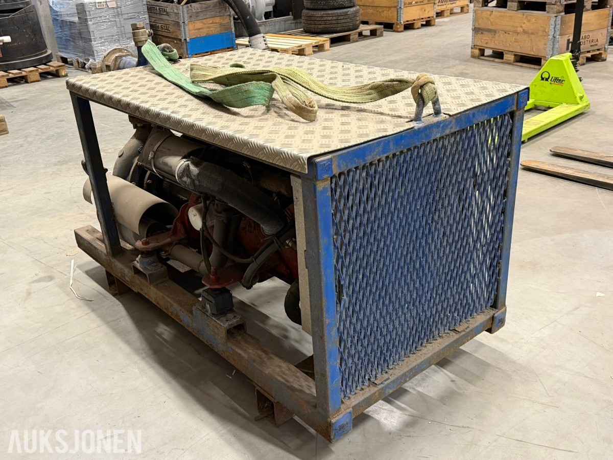 Volvo B30 med Ideal RNI 80/32 pumpe
