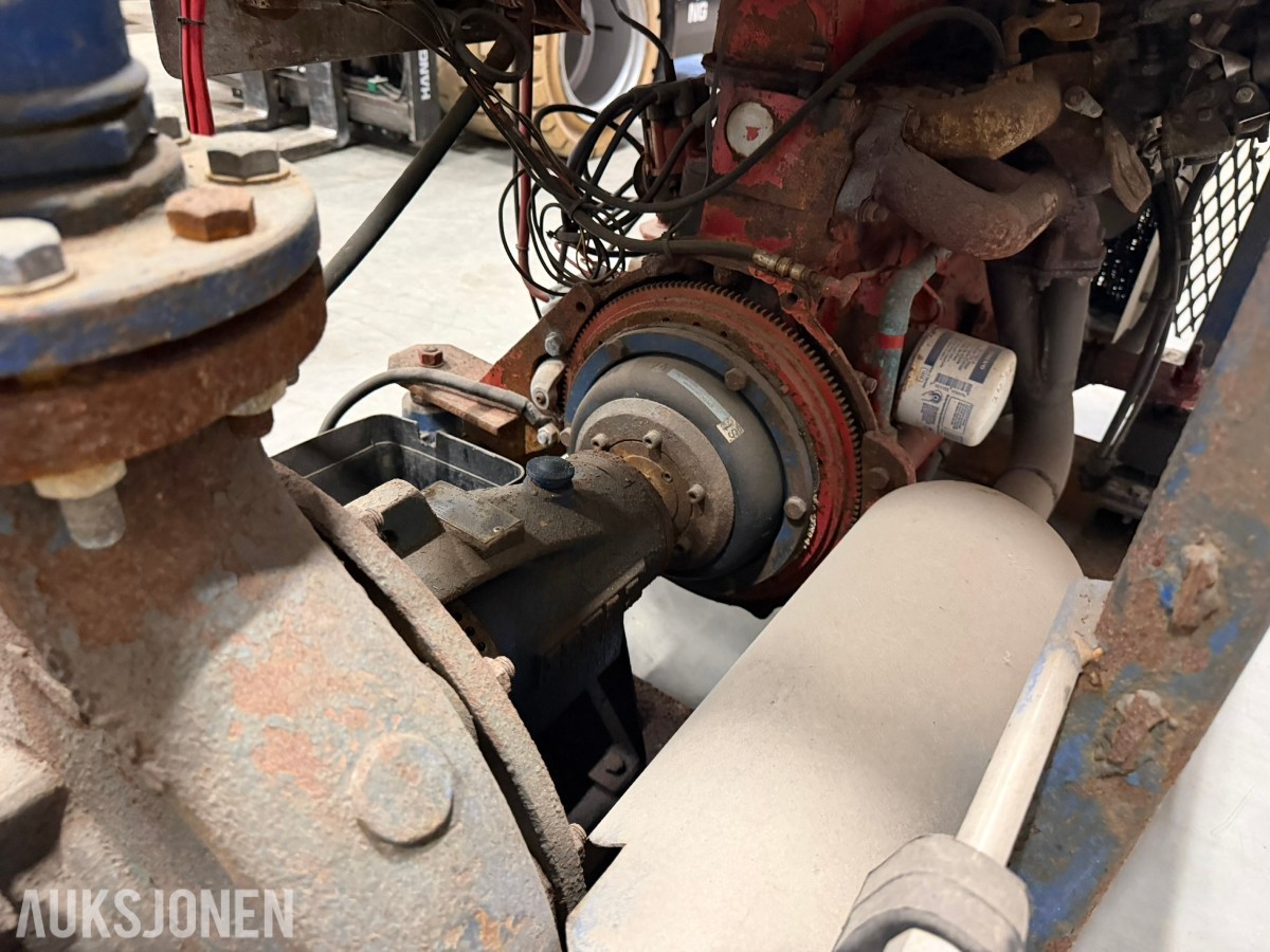 Volvo B30 med Ideal RNI 80/32 pumpe