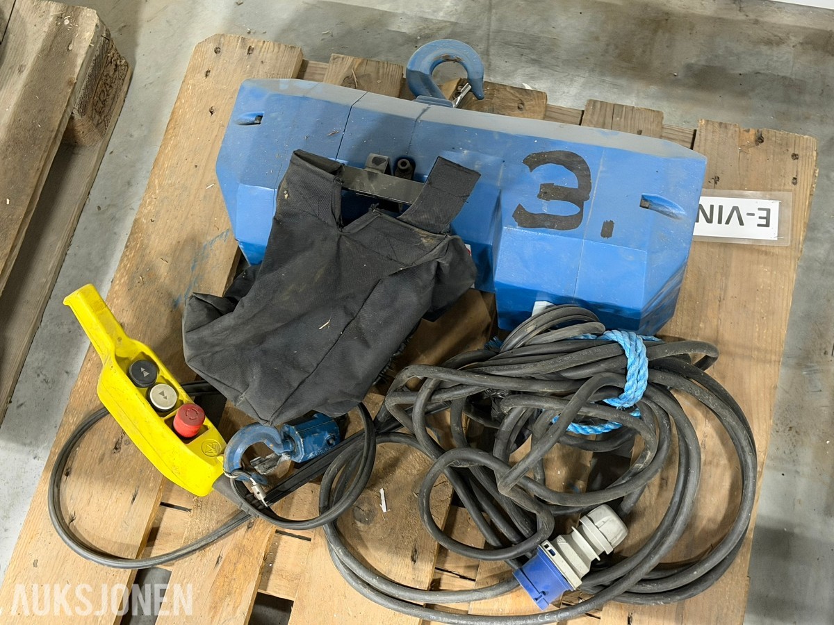 2017 Tractel 250 kg elektrisk kjettingtalje