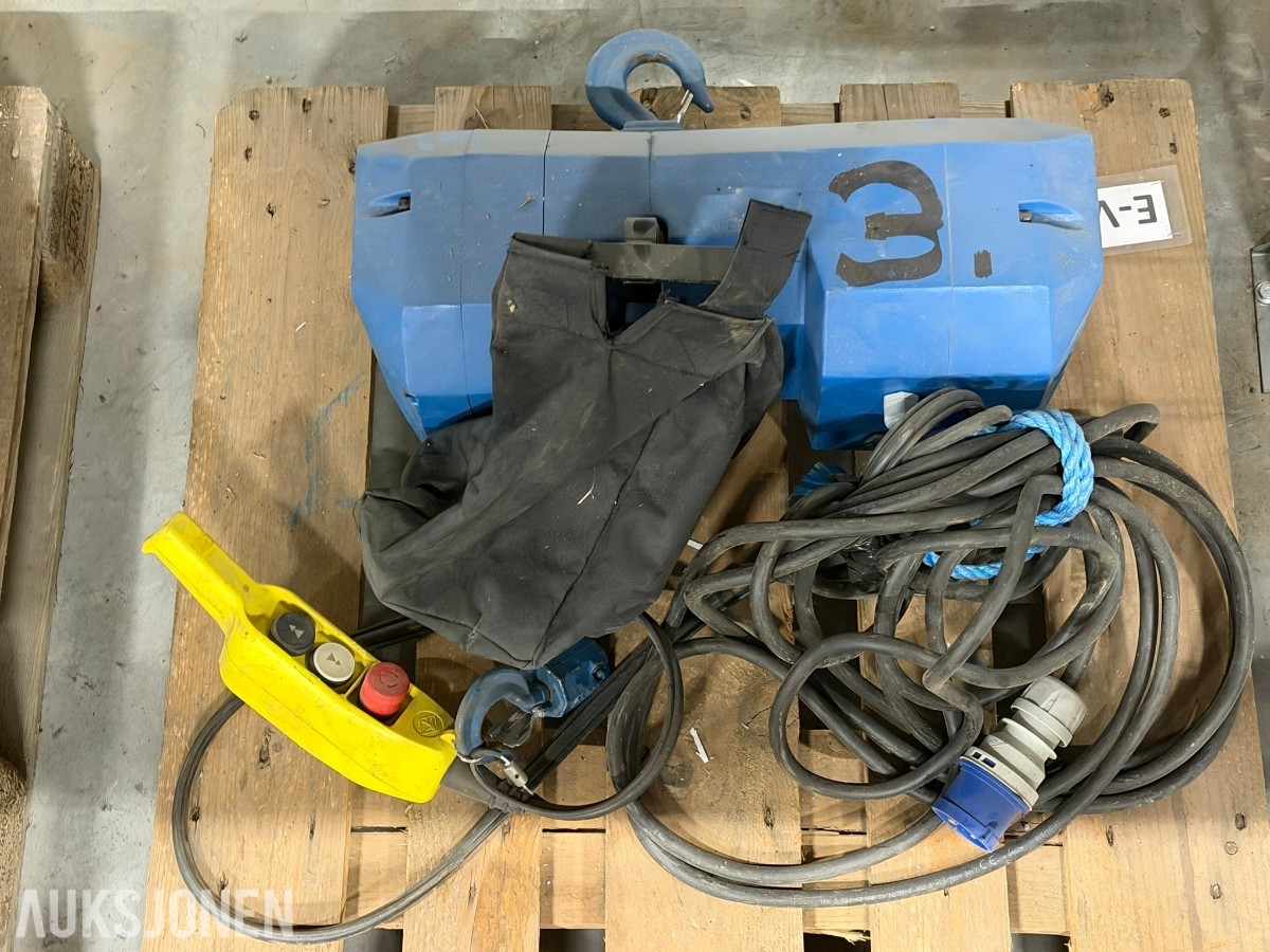 2017 Tractel 250 kg elektrisk kjettingtalje