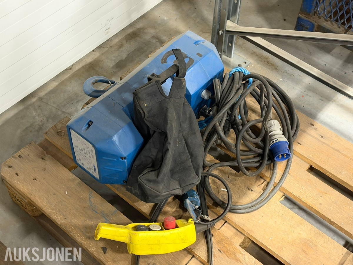2017 Tractel 250 kg elektrisk kjettingtalje