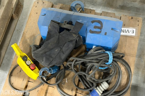 2017 Tractel 250 kg elektrisk kjettingtalje