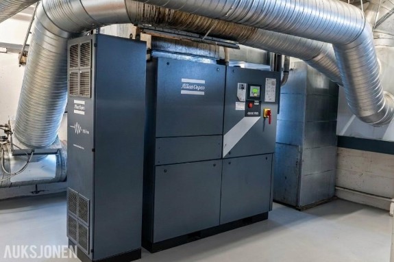1995 Atlas Copco GA 90 VSD Kraftig industrikompressor med luftbehandling - IKKE MVA