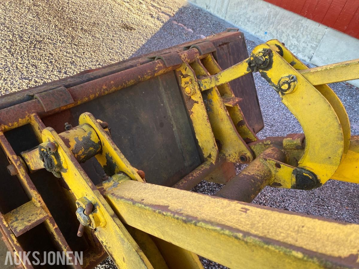 1980 Massey Ferguson MF50 Traktorgraver MVA FRI
