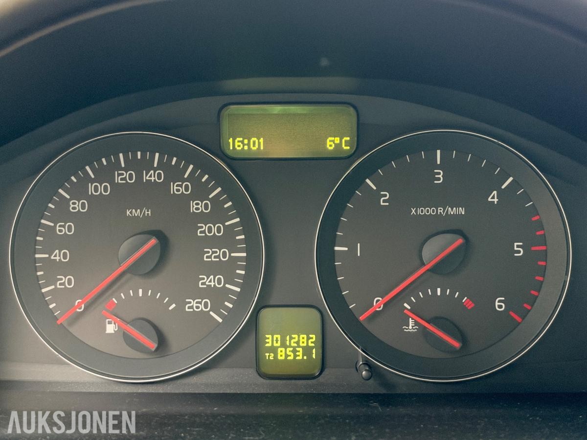 2008 VOLVO S40 1.6 DIESEL 109HK REPARASJONSOBJEKT