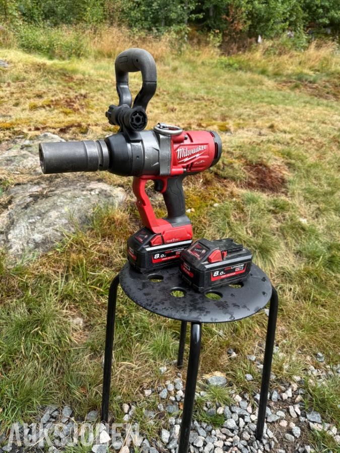 2022 MILWAUKEE M18 ONEFHIWF1-802X Slagmuttertrekker