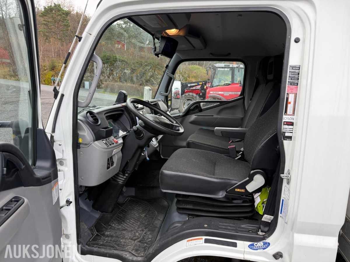 2019 Fuso Canter skapbil - bare gått 63 436 km
