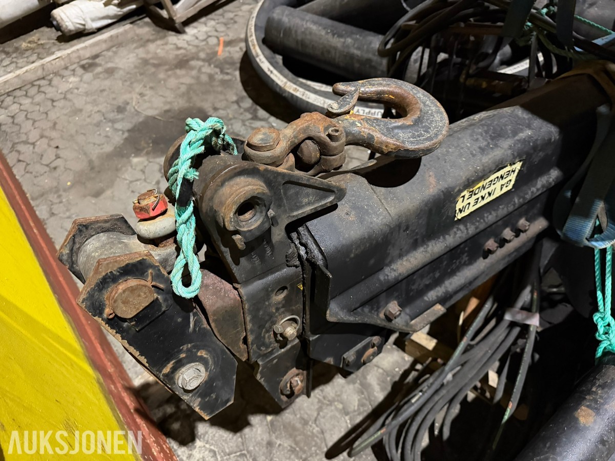 Hiab 100AW hydraulisk kran
