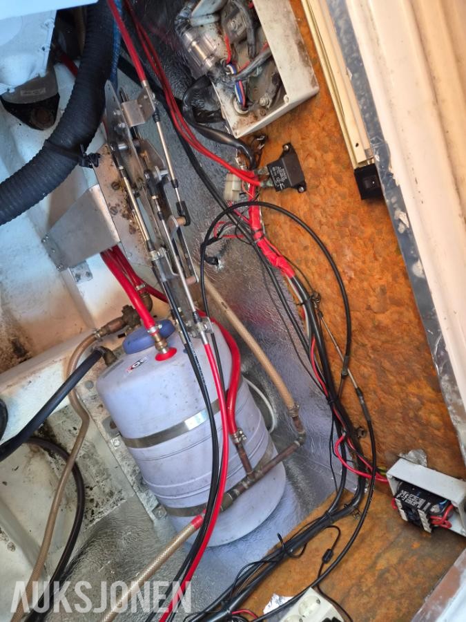 1990 Nord West med Cummins 6BTA 5,9L