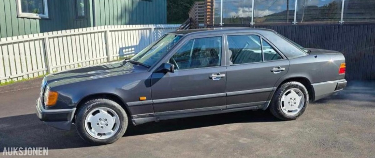 1989 Mercedes-Benz E250D AUTOMAT W124 OM602 EU-OK 09.27