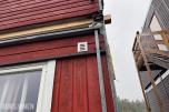 2-etasjes kontorrigg med toaletter, kontorer og varmepumpe