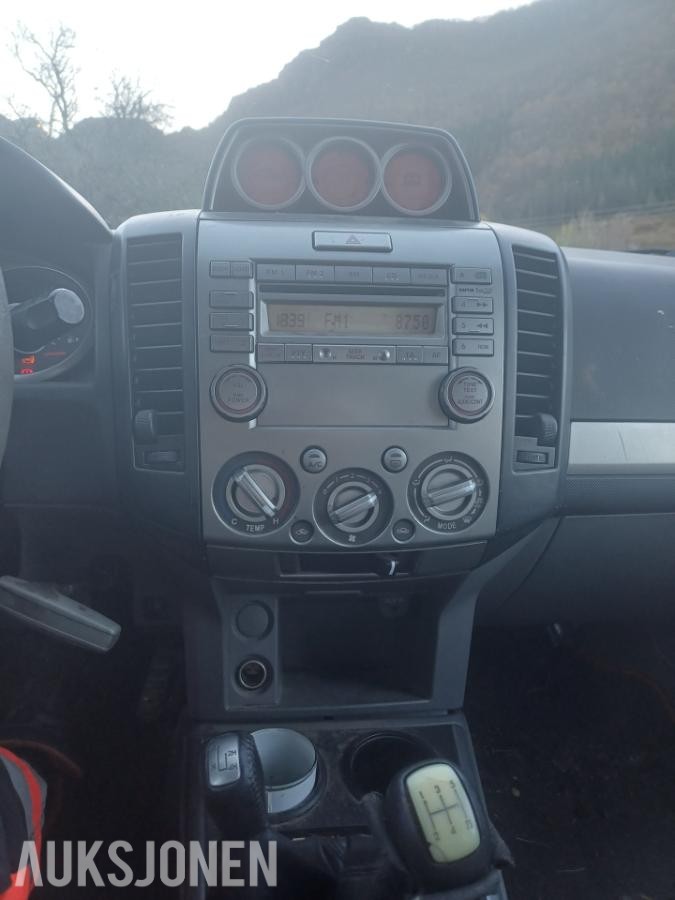 2010 Ford Ranger 2.5 Diesel 143hk AWD Hengerfeste, reparasjonsobjekt