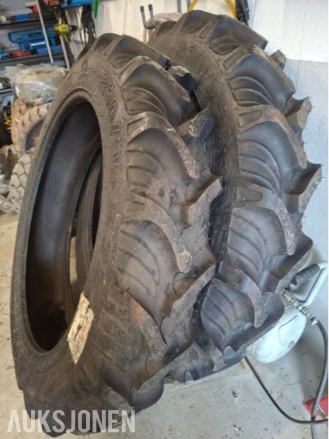 Traktordekk 2 stk 230/95r32 bakhjul traktor
