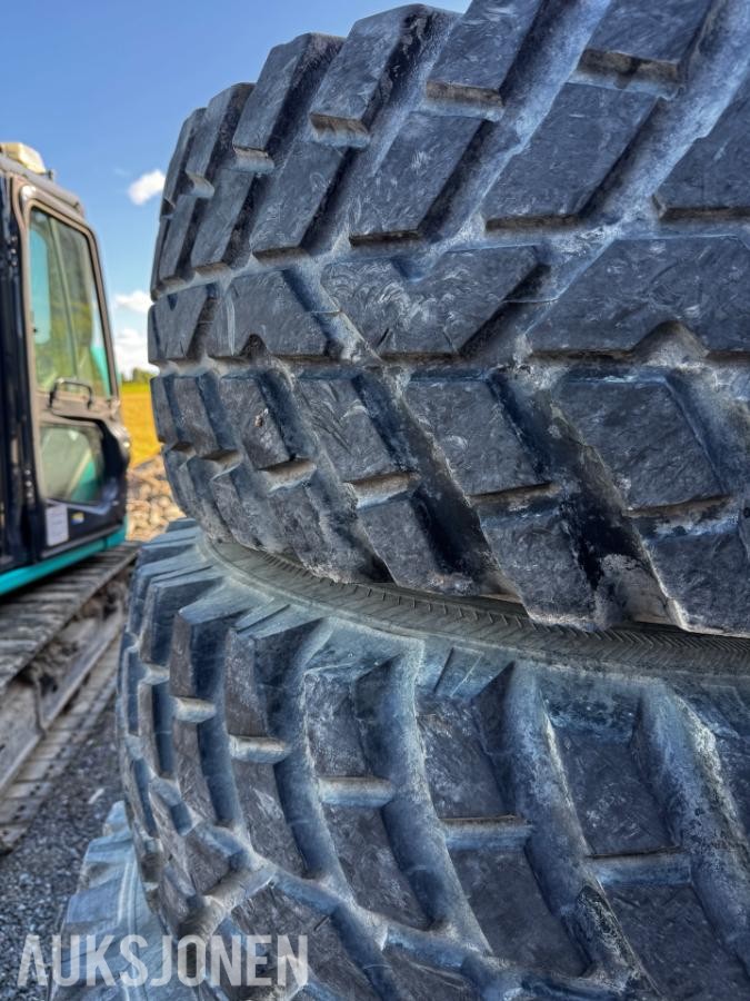 Nokian TRI 2 industrihjul med felg til Massey Ferguson