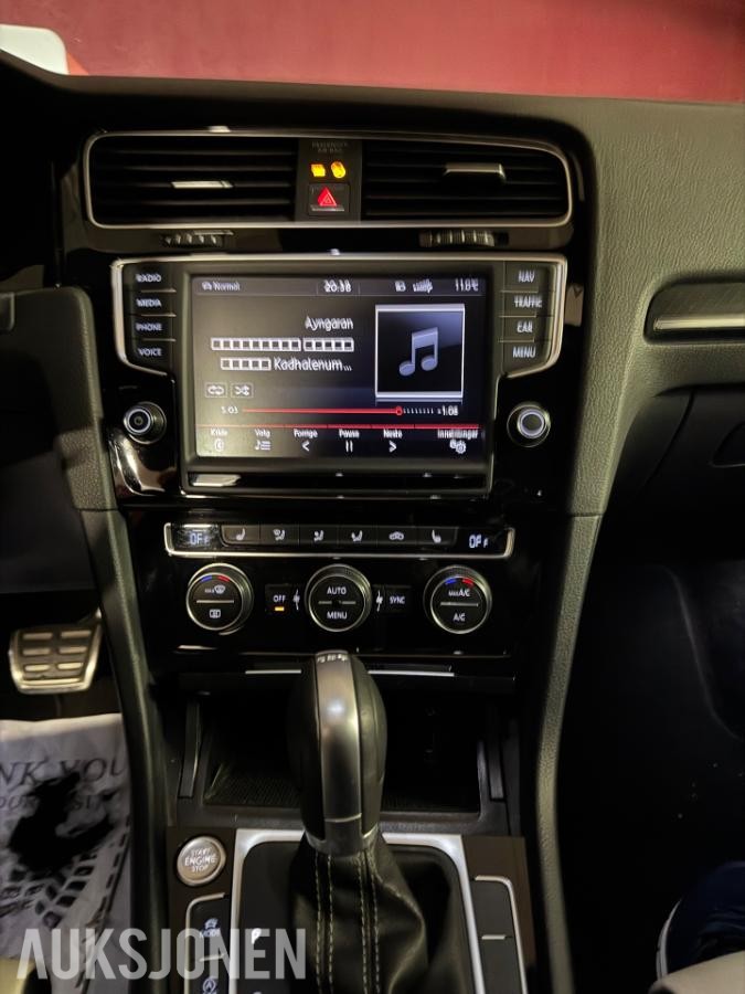 2015 Volkswagen Golf R 2.0 300HK 4MOTION ACC KAMERA PANORAMA