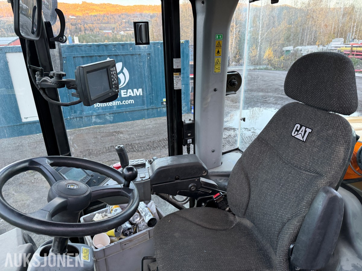 2017 Cat CS66B Vals-Komprimeringsmaskin