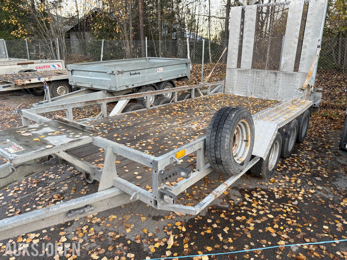 2008 Ifor Williams Maskinhenger 3 Akslet