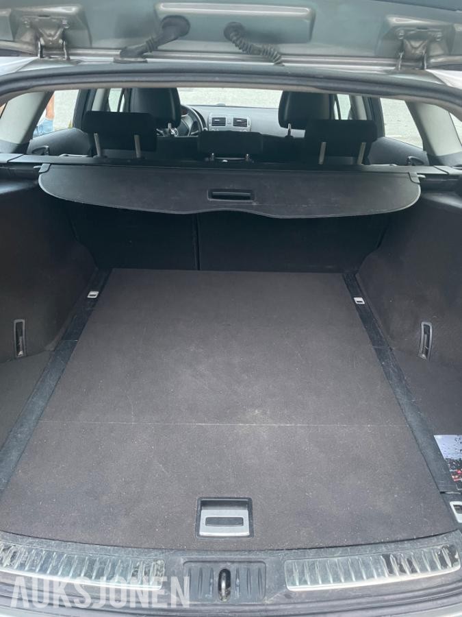 2010 Toyota Avensis 1.6 132hk s+v dekk  eu ok 08.2027 