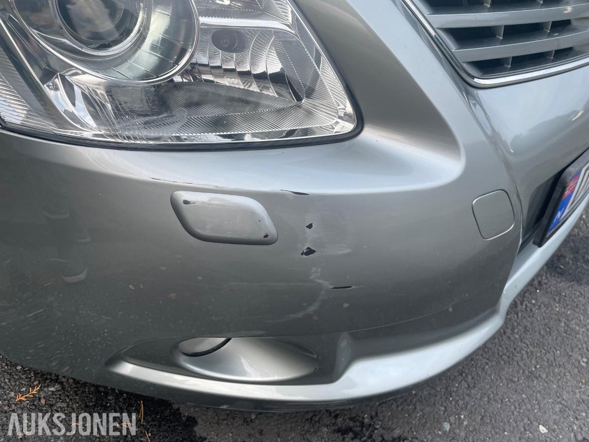 2010 Toyota Avensis 1.6 132hk s+v dekk  eu ok 08.2027 