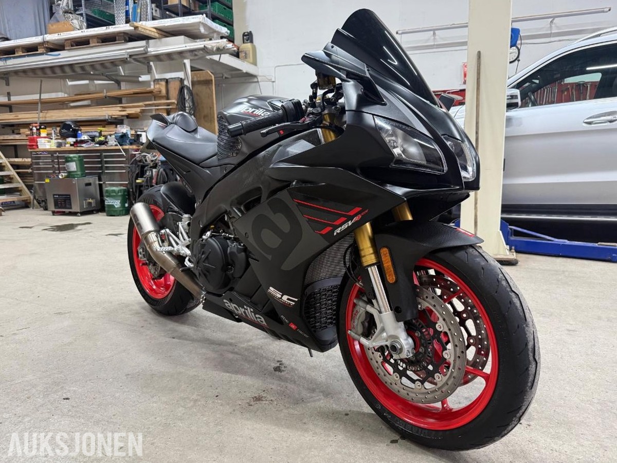 2019 Aprilia RSV4 SC Project