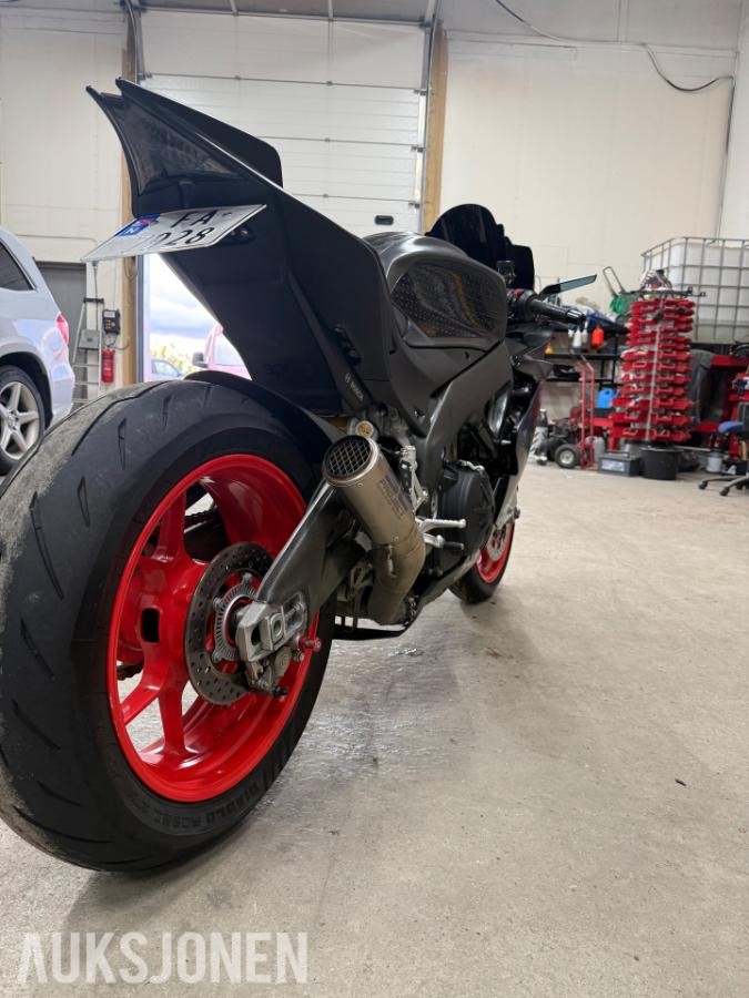 2019 Aprilia RSV4 SC Project