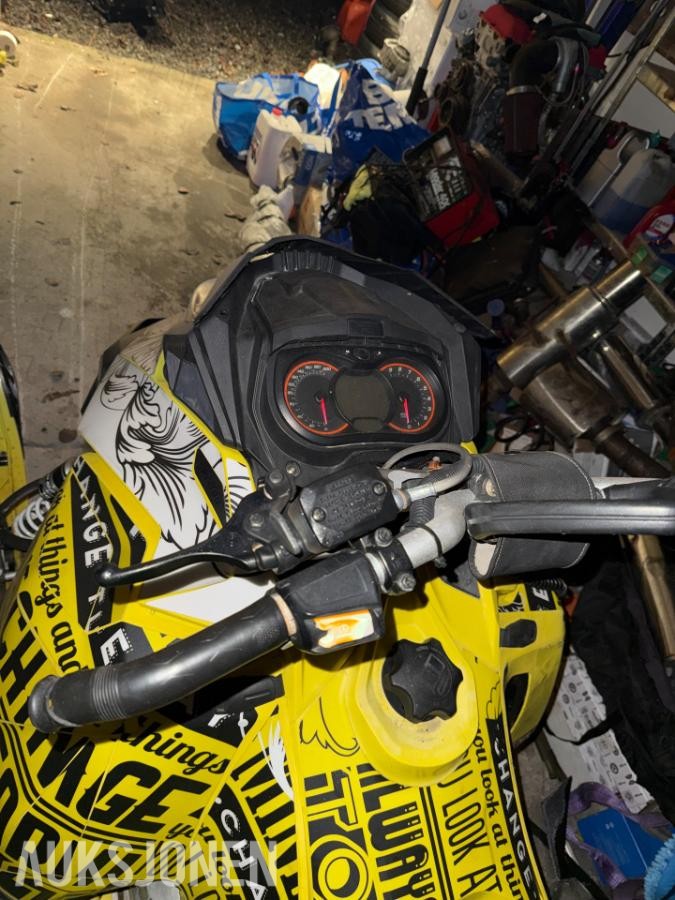2015 Snøscooter - Ski-doo Summit X 800R – Nyoverhalt motor
