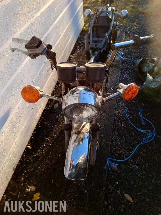 1982 Kawasaki  Kh 100 es Ramme og deler