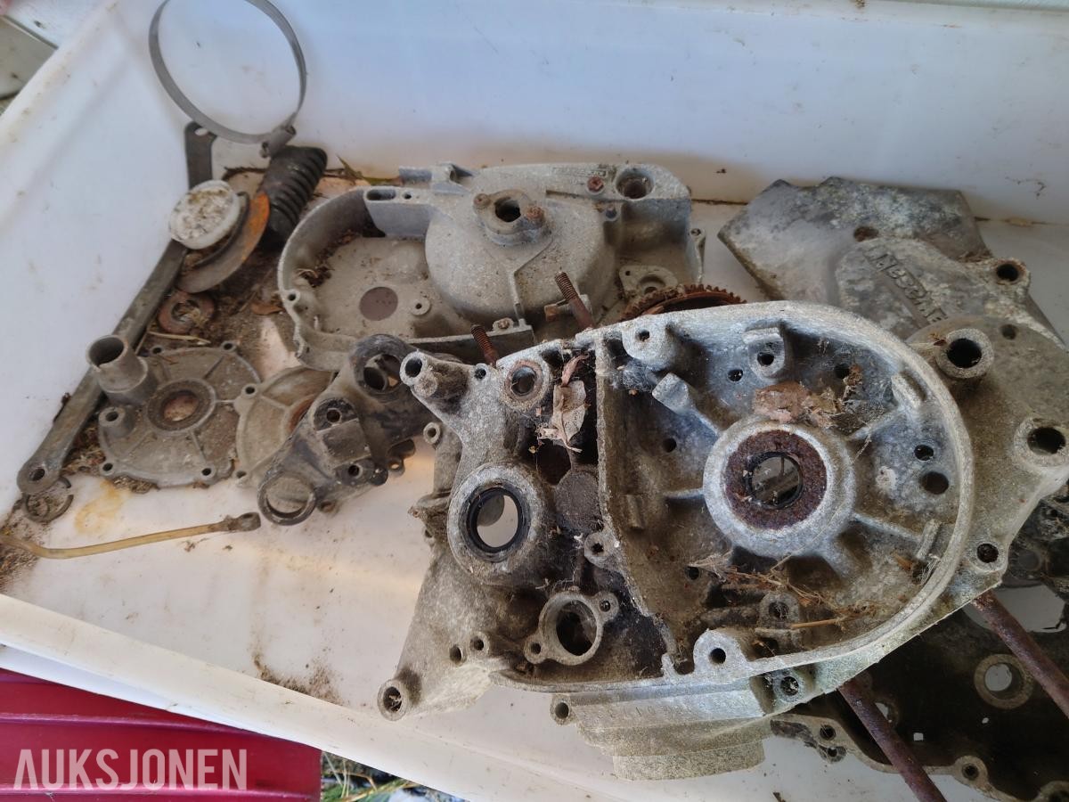 1982 Kawasaki  Kh 100 es Ramme og deler