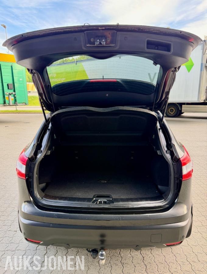 2015 NISSAN QASHQAI TEKNA PANORAMA 360 KAMERA HENGERFESTE