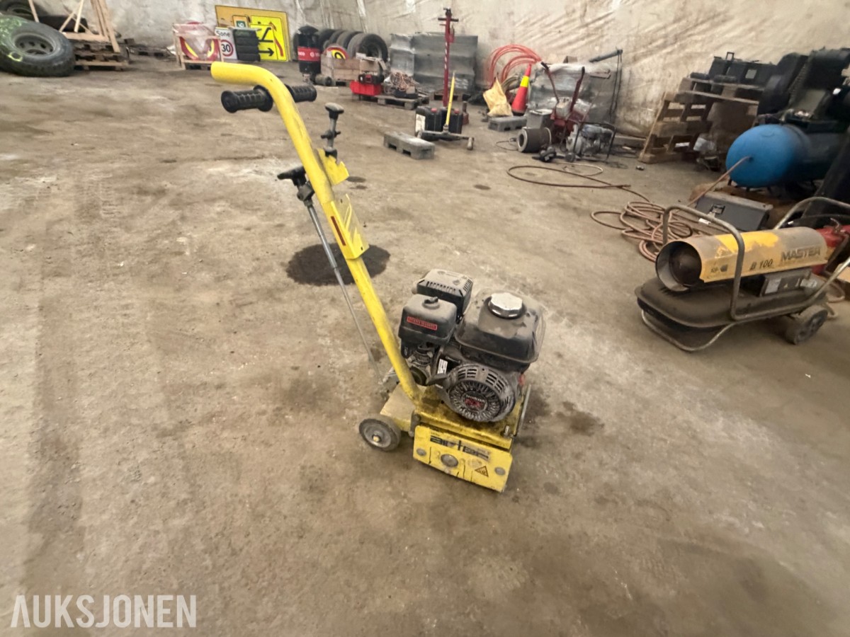 Airtec ES-200-B Betongfres