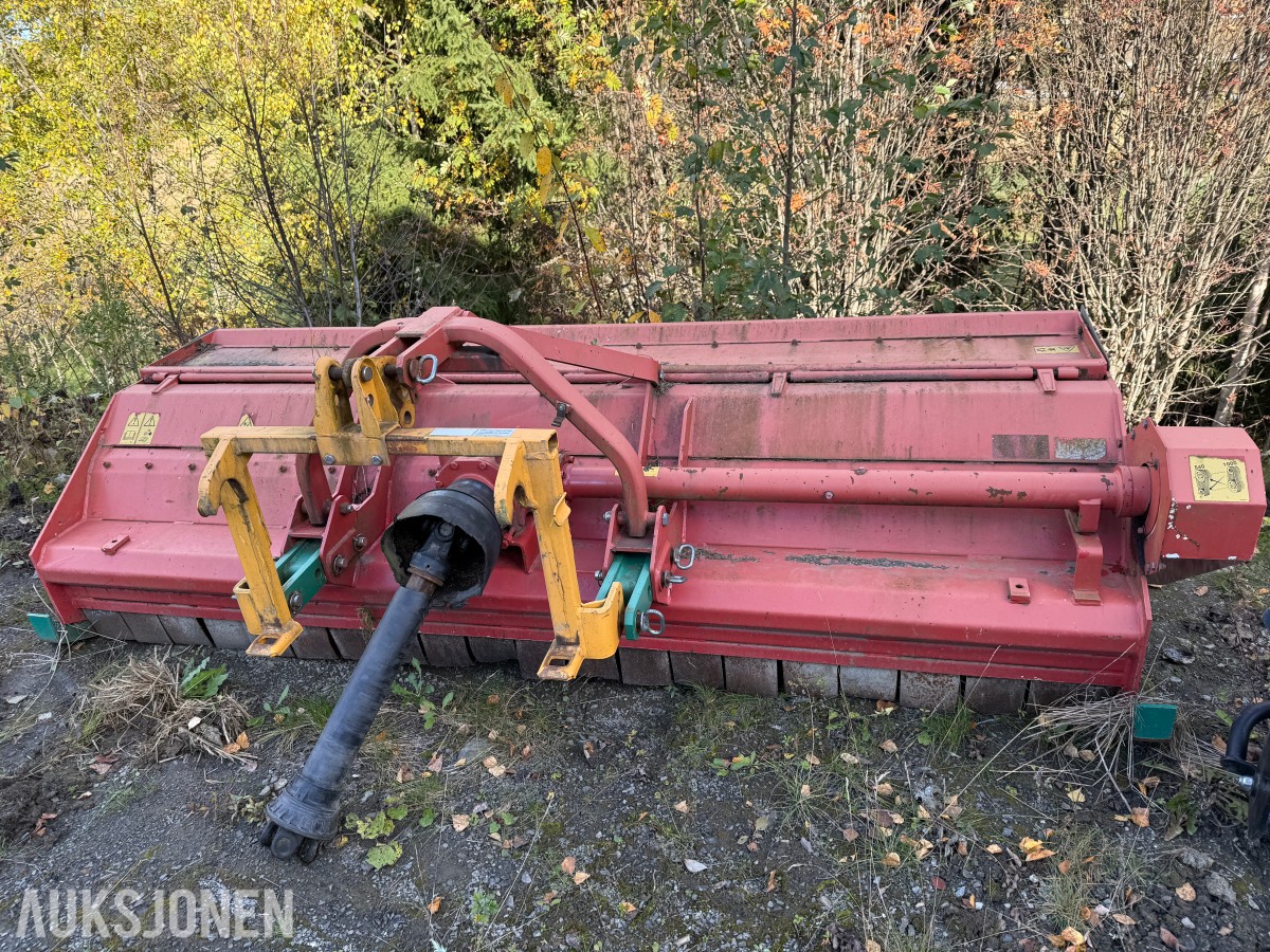 2012 Kverneland FXJ m/HMV ramme ca.3m-Beitepusser