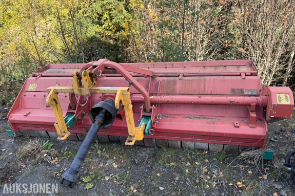 2012 Kverneland FXJ m/HMV ramme ca.3m-Beitepusser