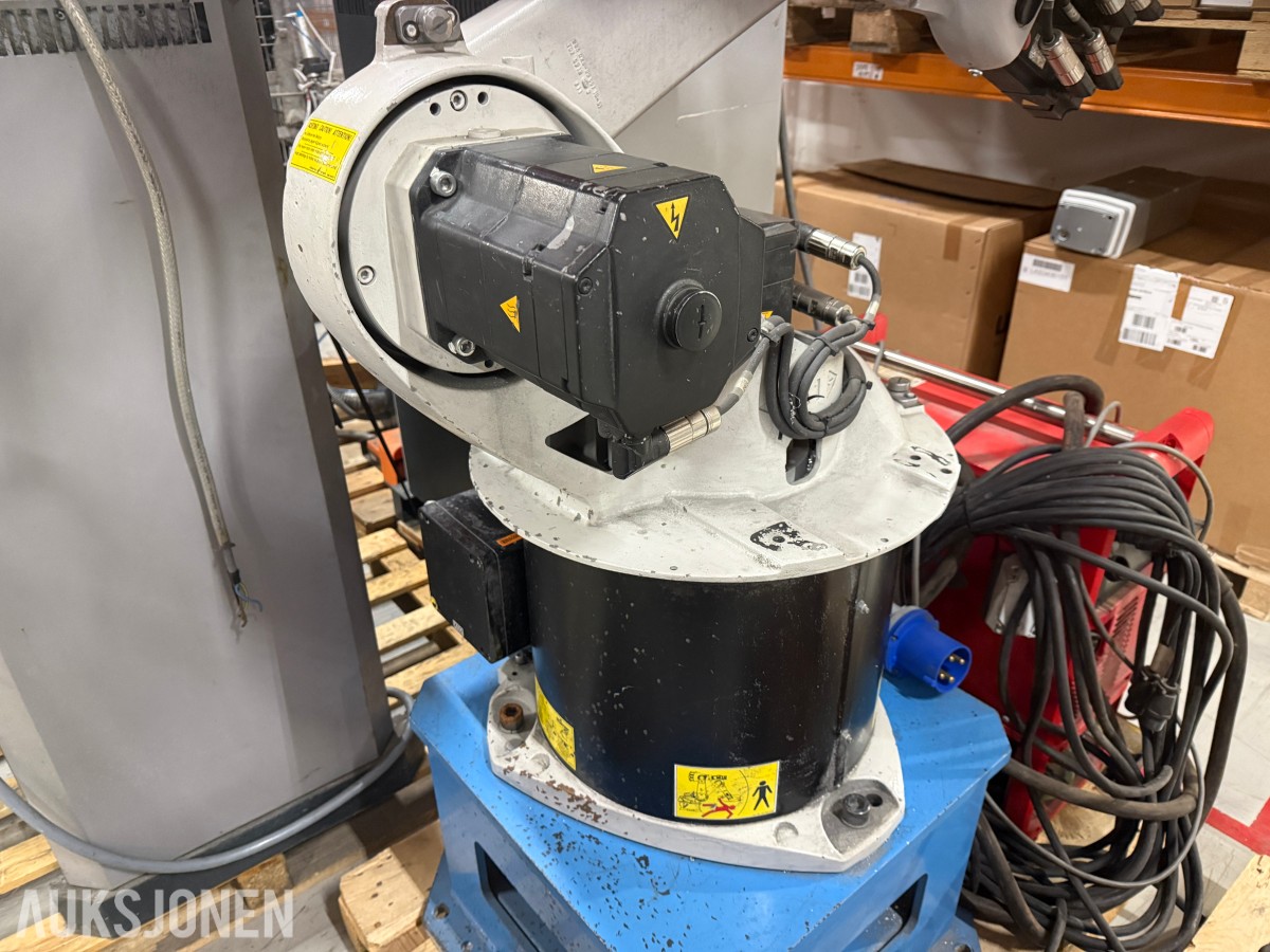 2013 Robot GmbH KR 16-C2