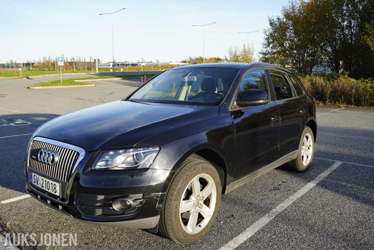 2012 Audi Q5  2.0 170hk  QUATTRO skinnseter hengerfeste s+v dekk         117411km