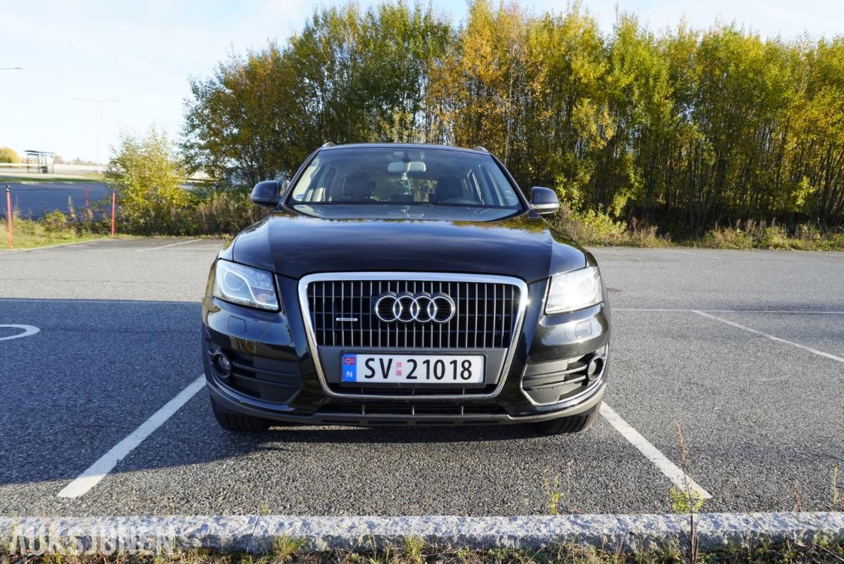 2012 Audi Q5  2.0 170hk  QUATTRO skinnseter hengerfeste s+v dekk         117411km