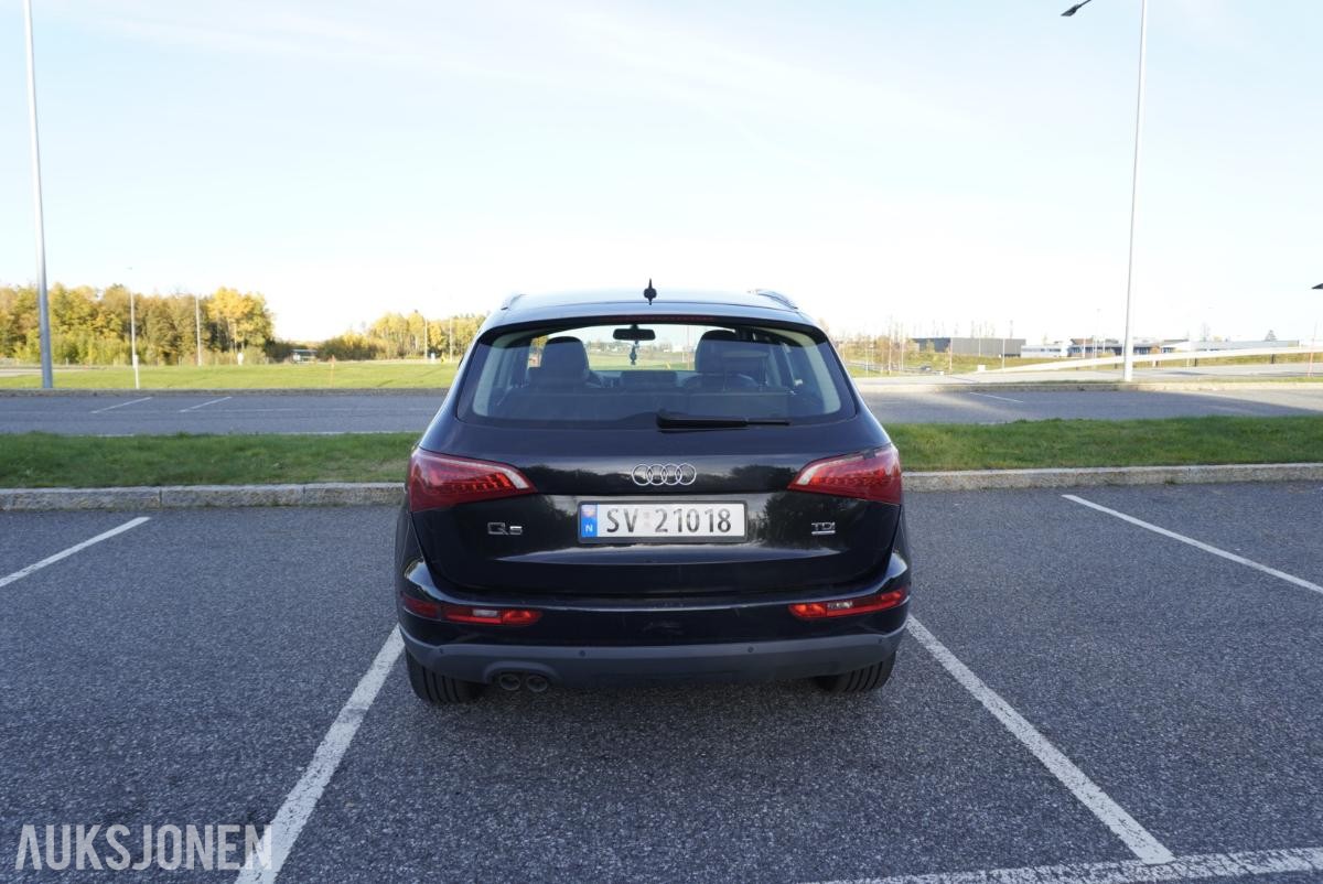 2012 Audi Q5  2.0 170hk  QUATTRO skinnseter hengerfeste s+v dekk         117411km