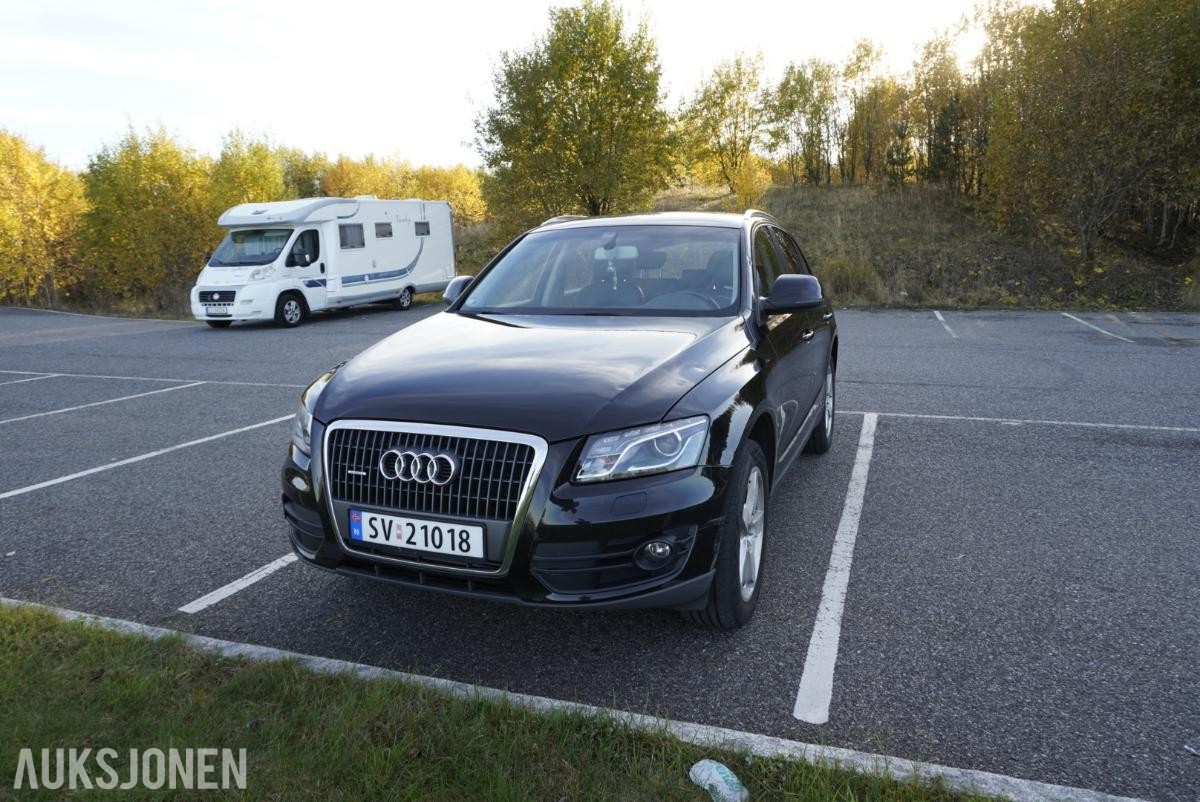 2012 Audi Q5  2.0 170hk  QUATTRO skinnseter hengerfeste s+v dekk         117411km
