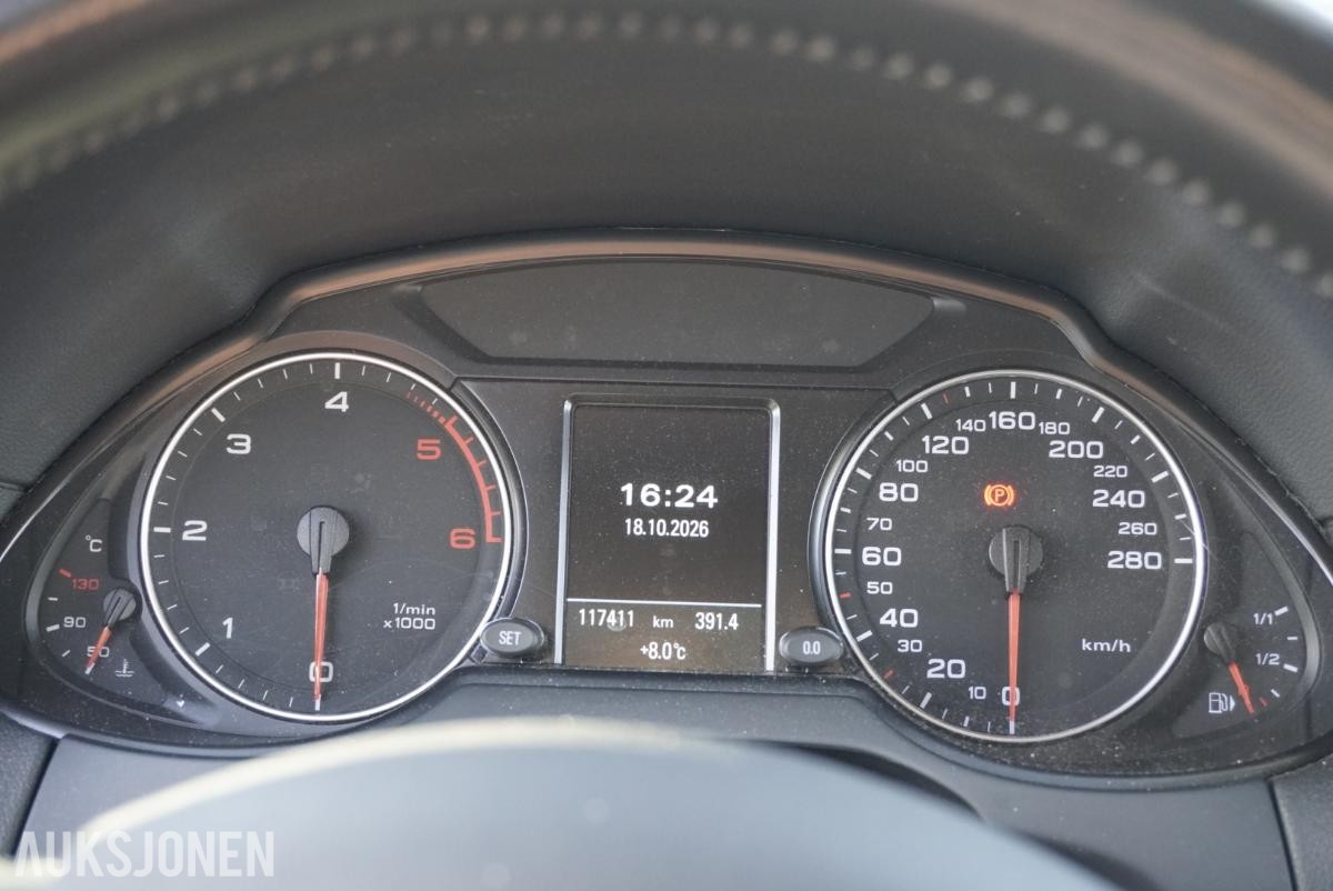 2012 Audi Q5  2.0 170hk  QUATTRO skinnseter hengerfeste s+v dekk         117411km