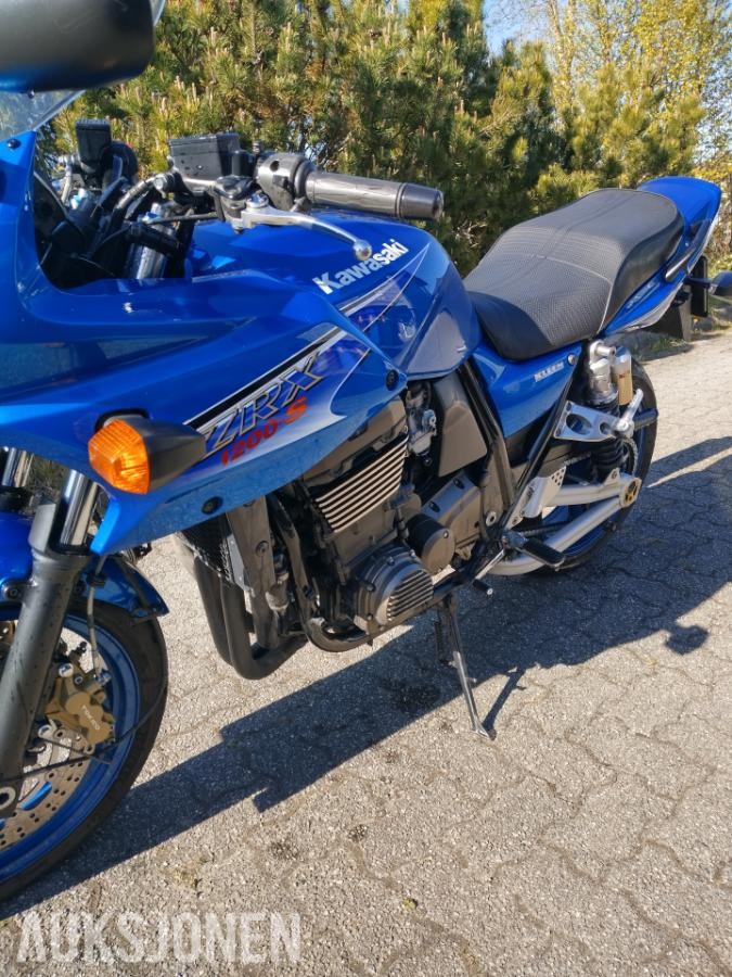 2004 Kawasaki ZRX 1200